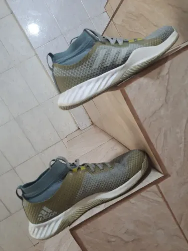 Tenis Adidas Bounce Training tamanho 41