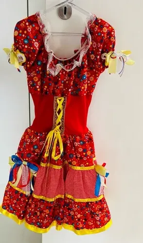 Vestido Festa Junina tamanho 6
