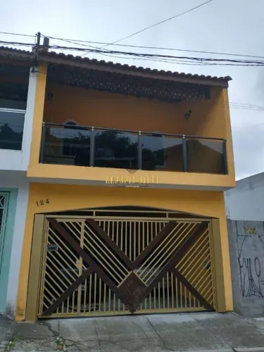 Sobrado de 4 dormitórios para venda no bairro São Judas Tadeu - Ferraz de Vasconcelos/SP