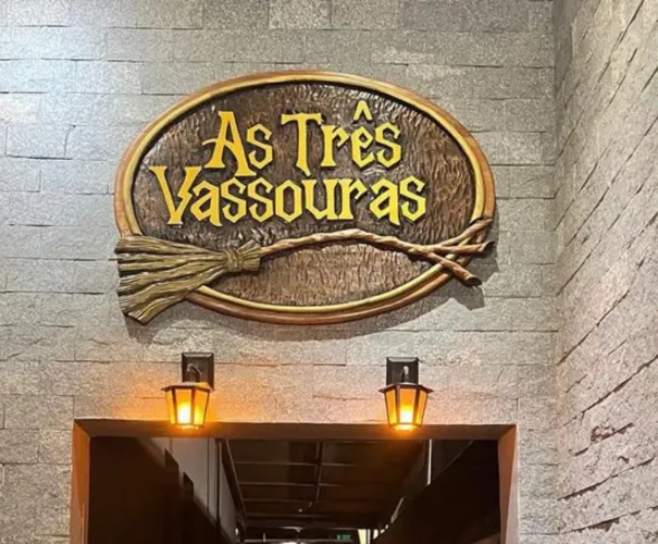 Procura se auxiliar de cozinha para hamburgueria temática em Vila Velha 