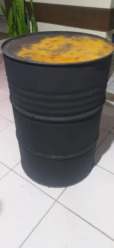 Tambor 200 L vazio ferro preto
