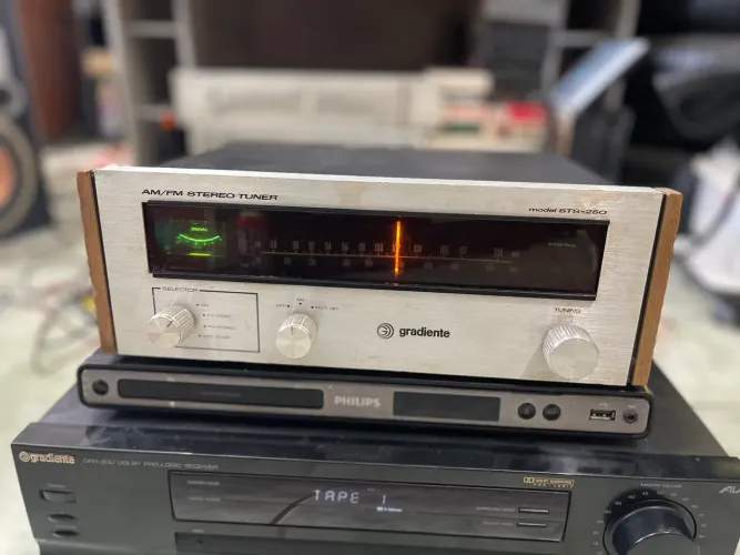 Tuner am/fm gradiente sts-250 no estado leia o anúncio