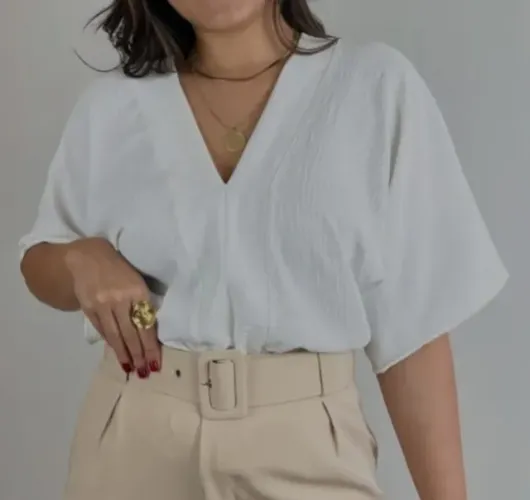 Blusa Feminina Crepe Branca Tamanho G Nova com Etiqueta Manga Morcego