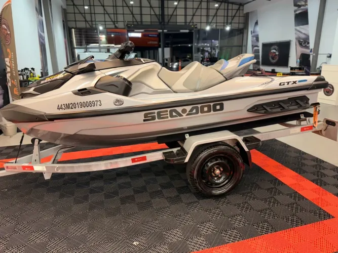 Jet ski gtx 300 limited 2019