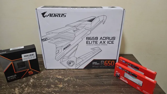 Placa Mae Gigabyte B650 Aorus Elite AX Ice, WiFi, DDR5, AM5