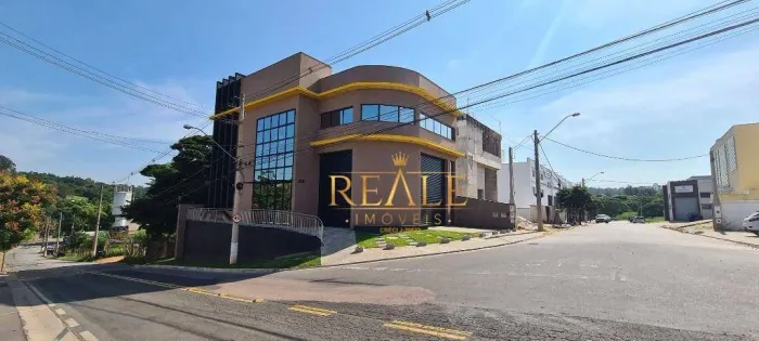 Galpão à venda, 570 m² por R$ 3.500.000,00 - São Lucas - Vinhedo/SP