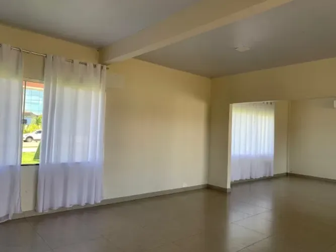 Casa duplex, 450m², 4/4, 5 vgs no Residencial Castanheira