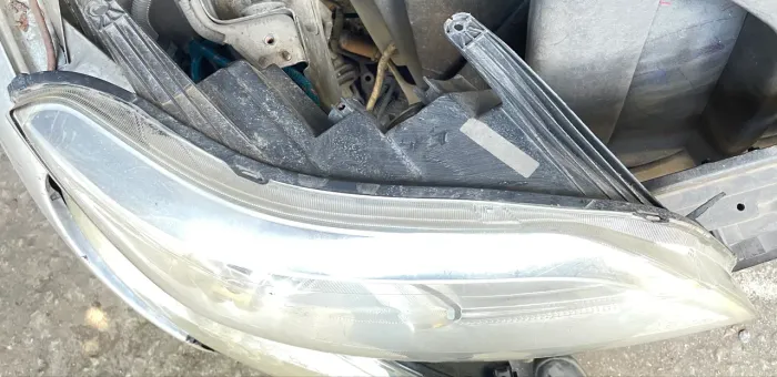 Farol x 60 lifan 2011 até 2016 lado direito 