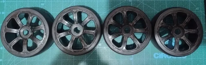 Jogo De Rodas cor preta Pneus Para Automodelo escala 1/8, Hex 17mm largura 4cm On-road Rc