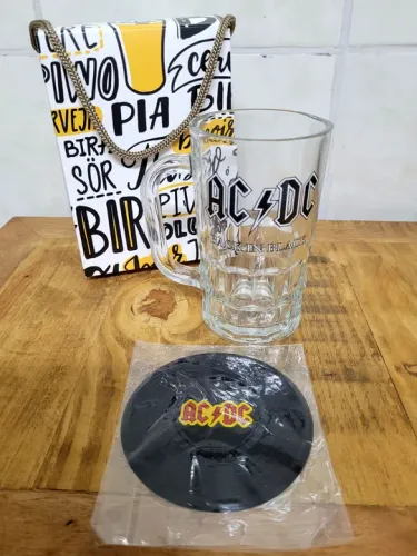 Caneca AC/DC - Back In Black
