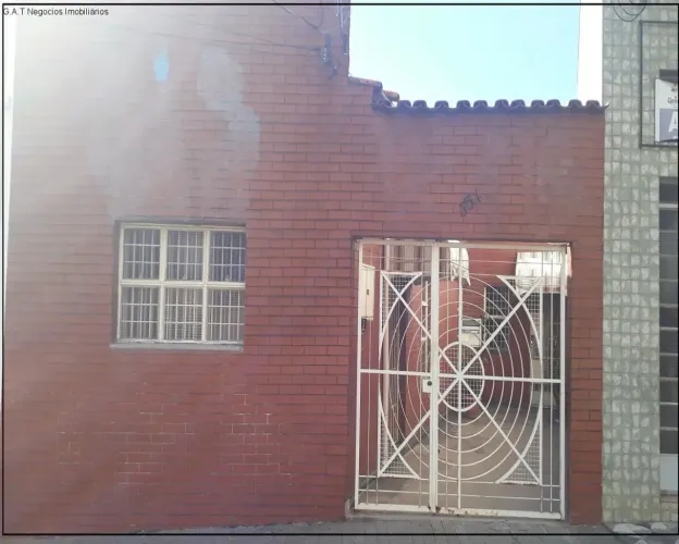 Casa à venda em Sorocaba-SP, Vila Hortência: 3 quartos, 2 salas, 2 vagas de garagem, 115m²