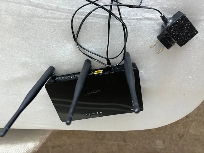 Roteador D-link DIR 819