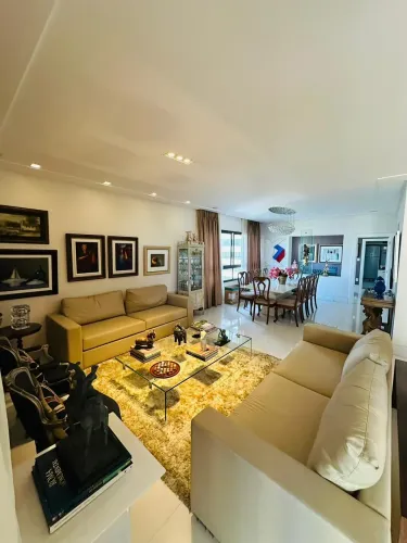 Imóvel de 384², com 4 suítes localizado no Horto Florestal - Salvador - BA