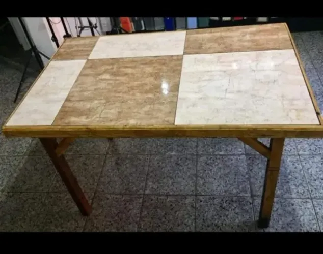 Mesa Palete Tampo Azulejo,Altura 80cm, Largura 80cm, Comprimento 125cm