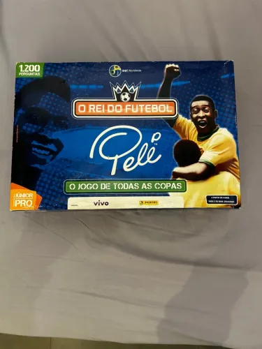 Jogo de tabuleiro Pelé ! O rei do futebol