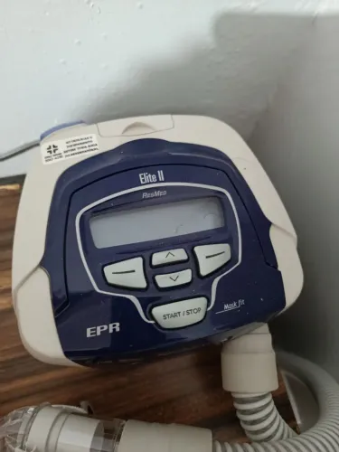 CPAP, zerado apenas seis meses de uso, máscara também nova,já vai completo , aceito propo