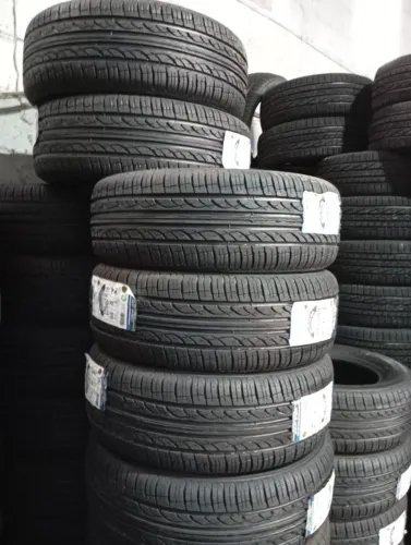Não perca os pneus remold aro 16 235/60 por 300,00 segurança e economia para você