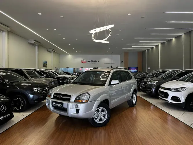 Hyundai Tucson 2.0 16V Flex Aut. 2014