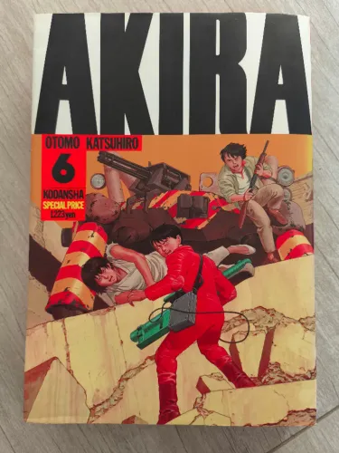 Mangá AKIRA edição original em Japonês colecionador - Volume 6