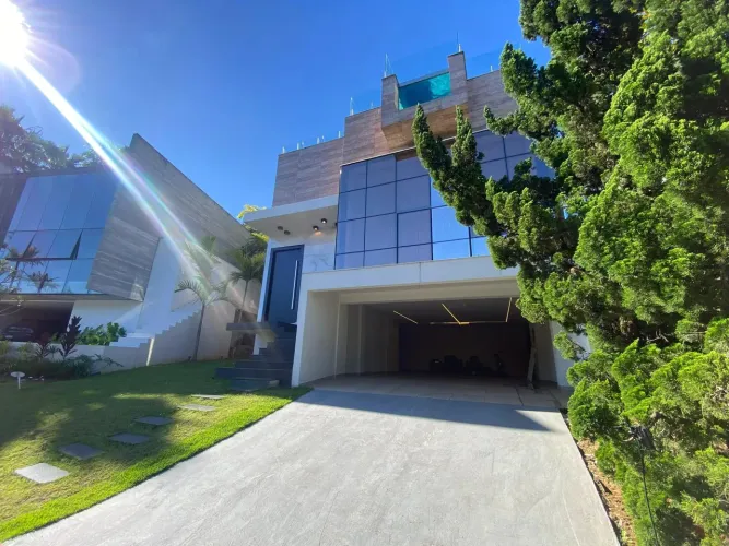 Casa Triplex no Condomínio Porto Riviera Exclusive na Praia Brava