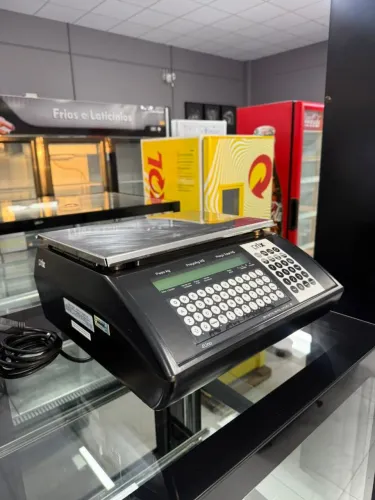 Balança etiquetadora Toledo PRIX IV UNO 15 KG R$ 3999 4 MESES DE USO