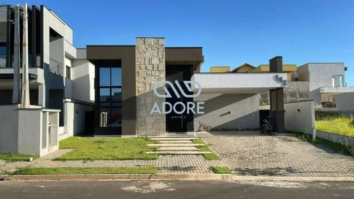 Casa à venda no Condomínio Portal dos Bandeirantes - Salto/SP