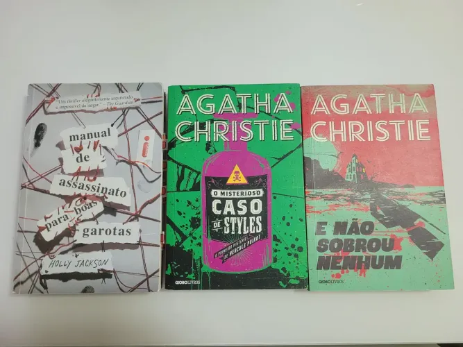 Livros Agatha Christie e Holly Jackson em perfeito estado