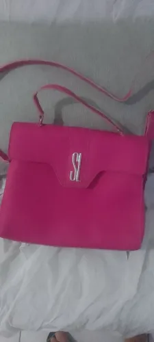 Bolsa de Ombro Rosa com Detalhe SL