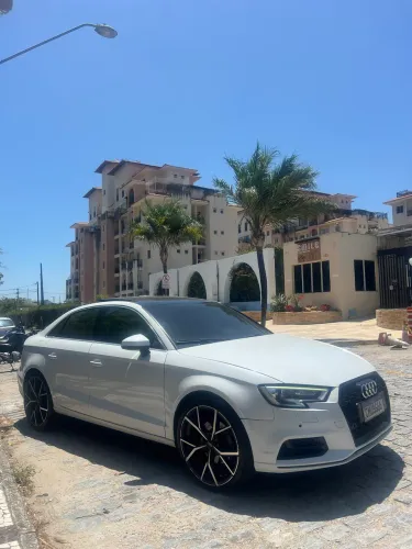 Audi A3 2.0 TFSI S-tronic 2018 220cv único anunciado no Ceará  
