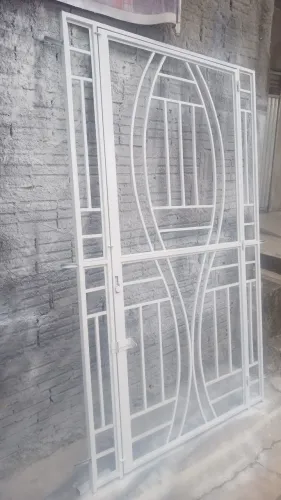 Porta toda vidro