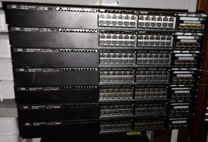 Switch Cisco Catalyst WS C3650-24TS 24 Portas Gigabit 4x1G Uplink IP