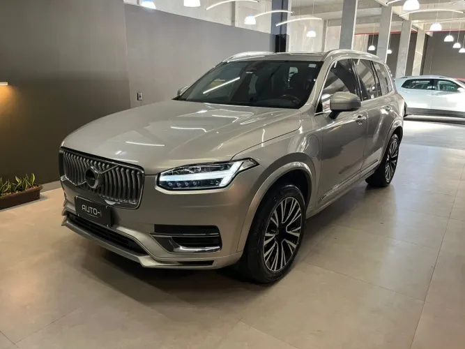 Volvo XC-90 T-8 Plus 2.0 AWD (híbrido) 2023
