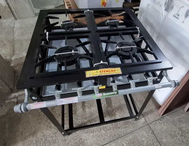 Fogão industrial 04 bocas Grelhas 30x30cm Baixa Pressão economy 