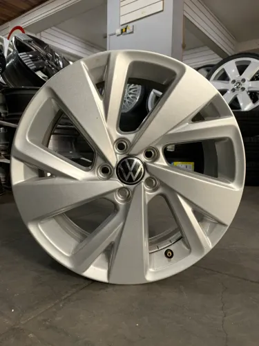Rodas VW aro 16 Original VW 5x100 Prata