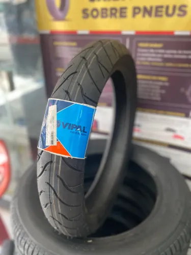 Pneu dianteiro 110/70/17 uso S/camara marca Vipal (instalação grátis)