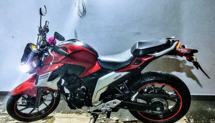 Yamaha Fazer 250 FZ25