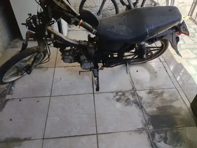 Traxx Moby 50cc - Para reforma ou retirada de peças