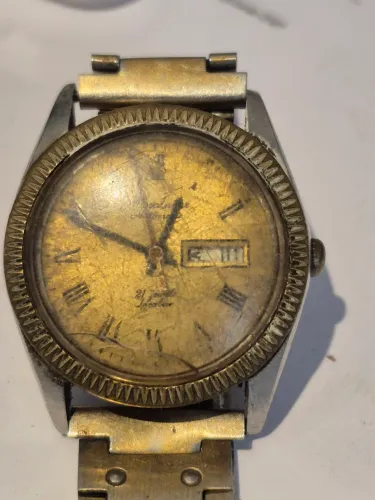 Vendo relógio antigo da marca mondaine