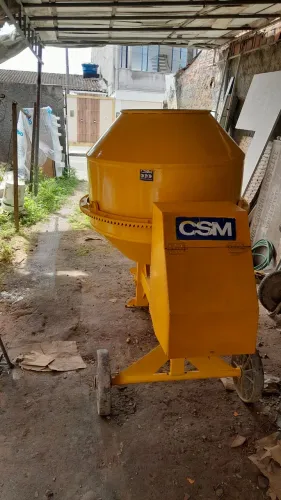 Betoneira seminova 400 litros