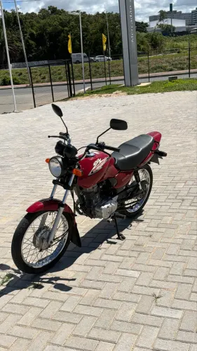 Honrada Titan KS 2004 