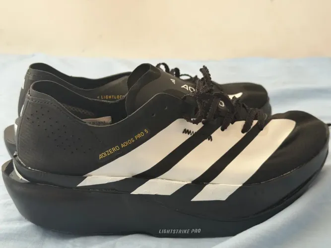 Adizero rép