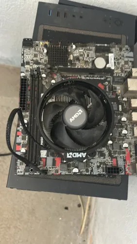 RYZEN 5600GT + 8GB DE RAM 2x