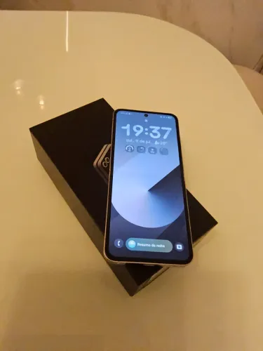 Z flip 6 novinho com nota fiscal