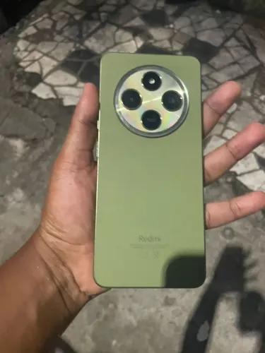 Vendo celular redmi 14 c 128 gb 4 de ram acompanha caixa, fone carregador capa vem de pixx