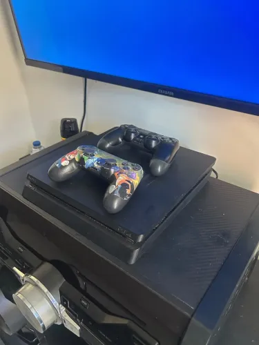 PlayStation 4