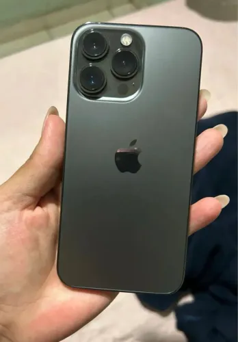 iPhone 13 Pro 126gb black Edtion