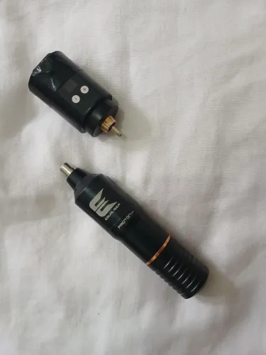 Máquina de tatuagem/tattoo Pen modelo Proton da marca Equalizer