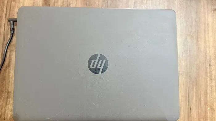 NOTEBOOK HP 250
