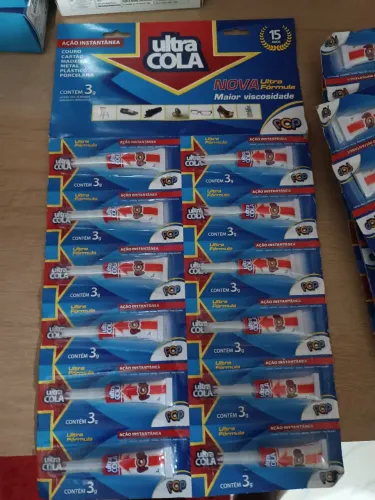 Cola Instantânea Cartela 