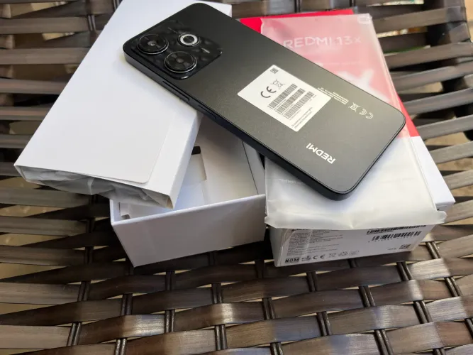 Redimi 13X 8gb RAM 256 gb rom 